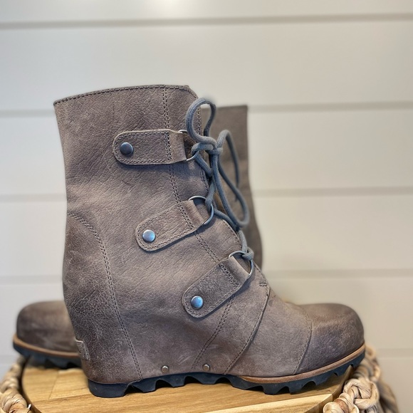 Sorel Joan of Arctic Wedge boots size 7.5 - Picture 4 of 5
